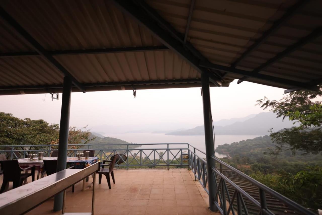 Nisarg Farm Mulshi Bed & Breakfast エクステリア 写真