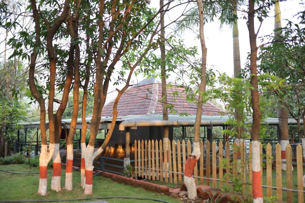 Nisarg Farm Mulshi Bed & Breakfast エクステリア 写真